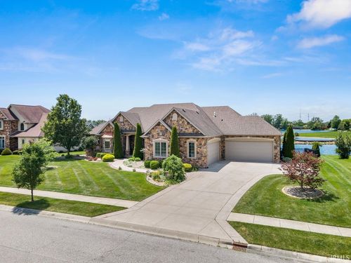 13725 Lurrey Pass, Fort Wayne, IN, 46845-8620 | Card Image