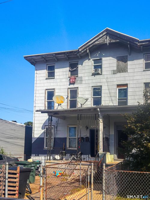 2-662 Noble Avenue, Bridgeport, CT, 06608 | Card Image
