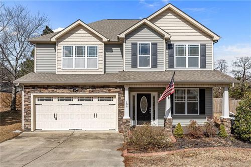186 Kentucky Derby Ln, Lillington, NC, 27546-9717 | Card Image