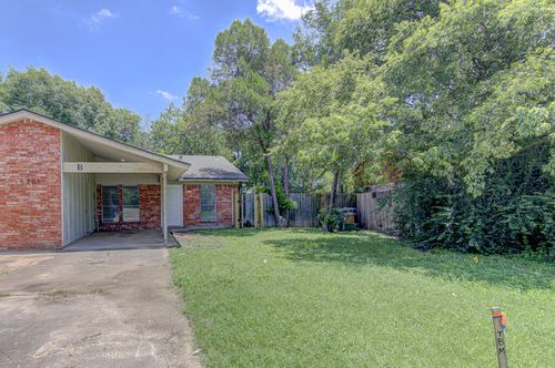 b-5301 Indio Cir, Austin, TX, 78745-2604 | Card Image