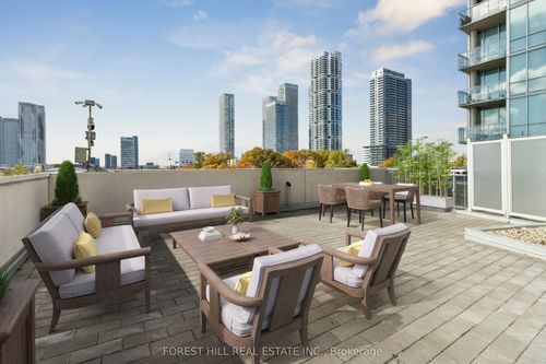 203-2916 Highway 7 Road, Vaughan, ON, L4K0K6 | Card Image