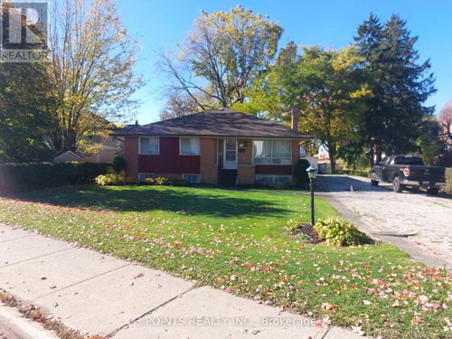 194 Peel St S, St Marys, ON, N4X0B4 | Card Image