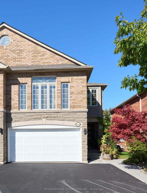1493 Warbler Rd, Oakville, ON, L6M4B1 | Card Image