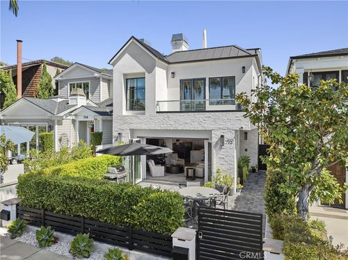 712 Marguerite Ave, Corona del Mar, CA, 92625-2342 | Card Image