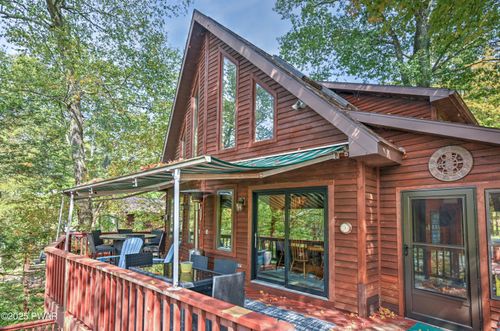 200 Lennon Rd, Greentown, PA, 18426-3801 | Card Image