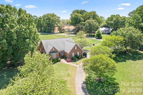 11690 Bain School Road, Mint Hill, NC, 28227 | Card Image