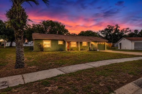 8429 Jacqueline Ct, ZEPHYRHILLS, FL, 33541-7541 | Card Image