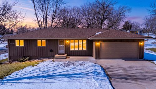 317 2nd Ave Nw, Lonsdale, MN, 55046-9201 | Card Image