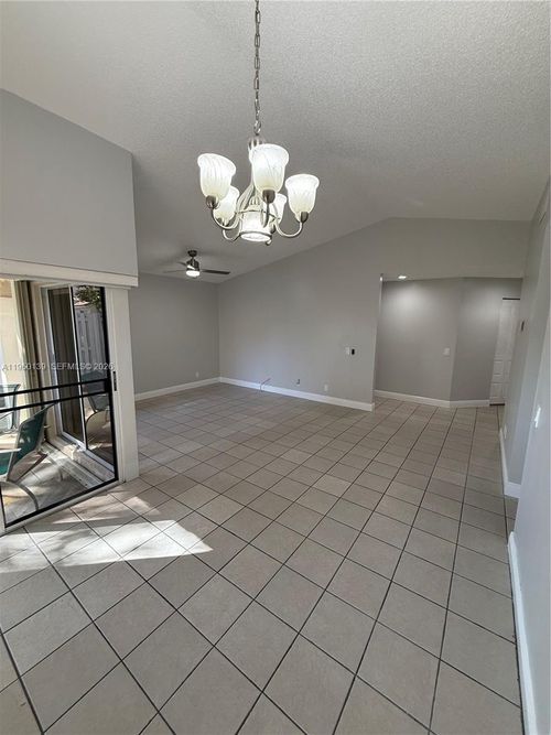 1364-1364 Cottonwood Cir, Weston, FL, 33326-2738 | Card Image
