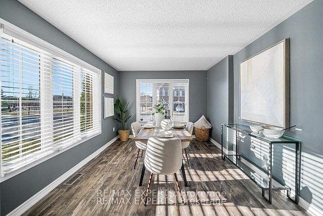 9 Carpendale Cres, House attached with 3 bedrooms, 2 bathrooms and 2 parking in Ajax ON | Image 7