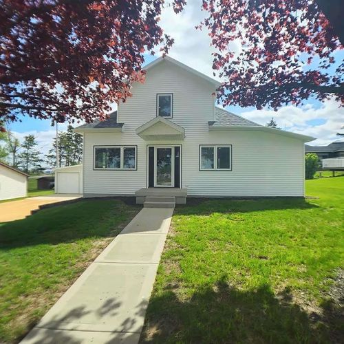 750 Main Street, HIGHLAND, WI, 53543 | Card Image