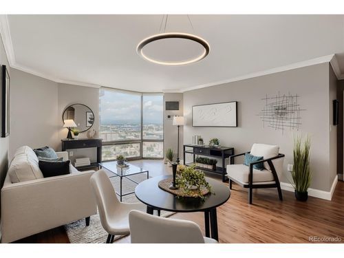 2602-1625 Larimer St, Denver, CO, 80202-1537 | Card Image