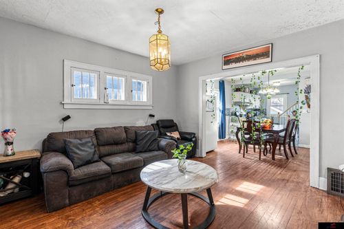 4314 N 39th St, Omaha, NE, 68111-2216 | Card Image