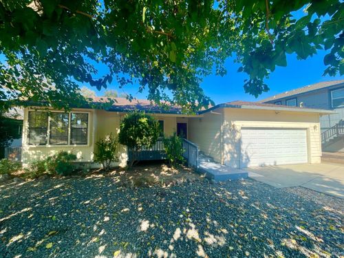 19900 Mountain Mdw S, Hidden Valley Lake, CA, 95467-8563 | Card Image