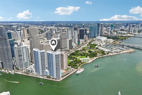 apt-2702-335 S Biscayne Blvd, Miami, FL, 33131-2341 | Card Image