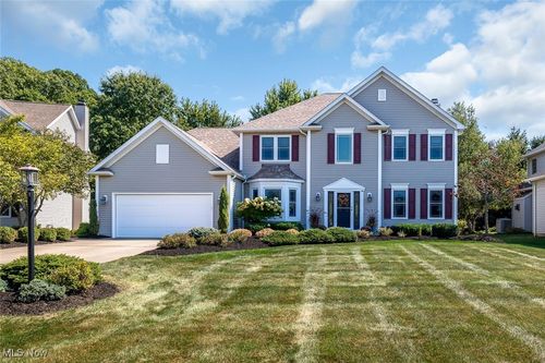 20086 Bradgate Ln, Strongsville, OH, 44149-6778 | Card Image