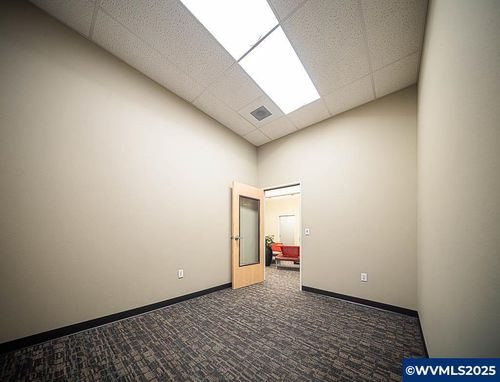 ste-205-223 Commercial St Ne, Salem, OR, 97301-4078 | Card Image