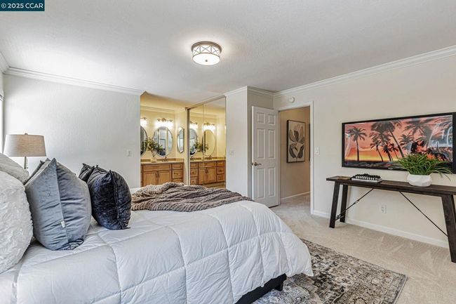 Primary Bedroom | Image 9