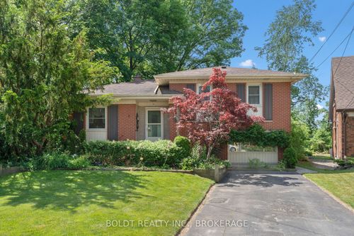 21 Beland Crt, Hamilton, ON, L8K3T8 | Card Image