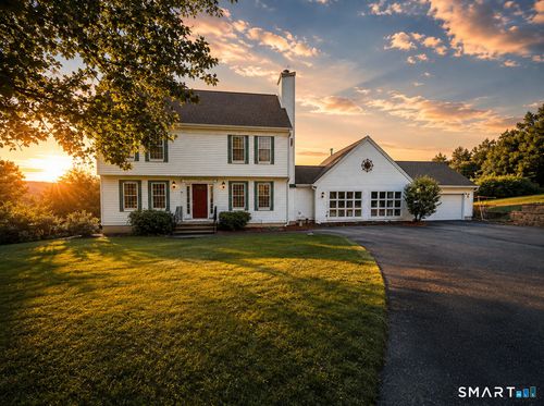 81 Notting Hill Gate, Torrington, CT, 06790-6059 | Card Image