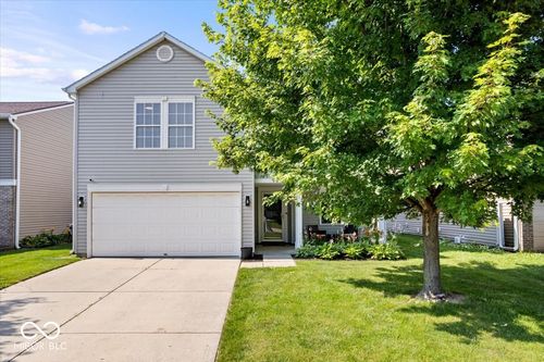 9497 Stargazer Dr, Pendleton, IN, 46064-7502 | Card Image