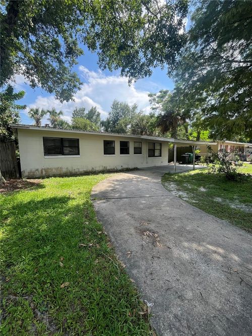 211 Woodmere Blvd, Sanford, FL, 32773-5259 | Card Image