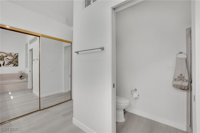 10001 Cresent Creek Dr, House other with 2 bedrooms, 2 bathrooms and null parking in Las Vegas NV | Image 37