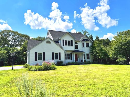 239 Dennison Rdg, Manchester, CT, 06040-6856 | Card Image