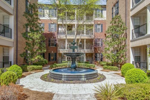 apt-201-311 Seven Springs Way, Brentwood, TN, 37027-4570 | Card Image