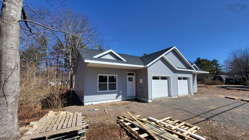 1435 Princess Cres, Coldbrook, NS, B4R1B2 | Card Image