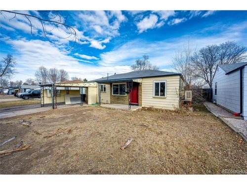 2050 S Irving St, Denver, CO, 80219-5441 | Card Image