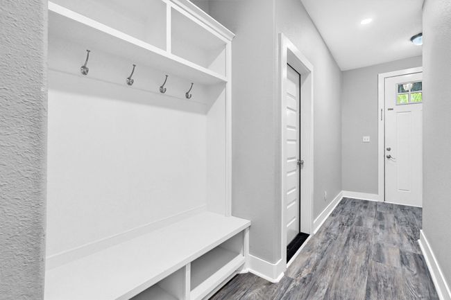 615 W Brock St, House other with 3 bedrooms, 2 bathrooms and null parking in Denison TX | Image 9