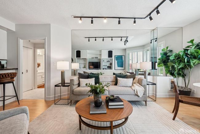UNIT-302 - 111 Chestnut St, Condo with 2 bedrooms, 2 bathrooms and 1 parking in San Francisco CA | Image 8