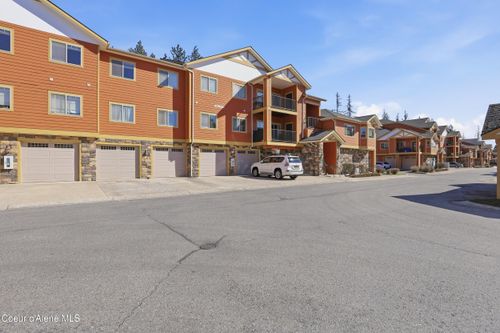 202-6800 Spurwing Loop, Coeur D Alene, ID, 83815-7754 | Card Image