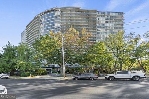 5m-3900 Ford Rd, PHILADELPHIA, PA, 19131-2039 | Card Image