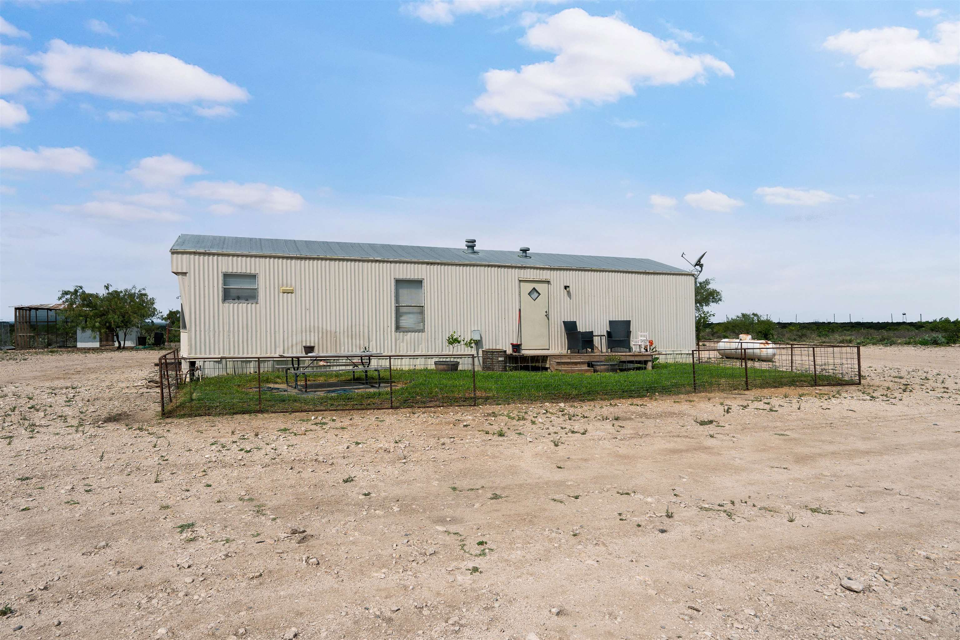 Residential in Del Rio 5