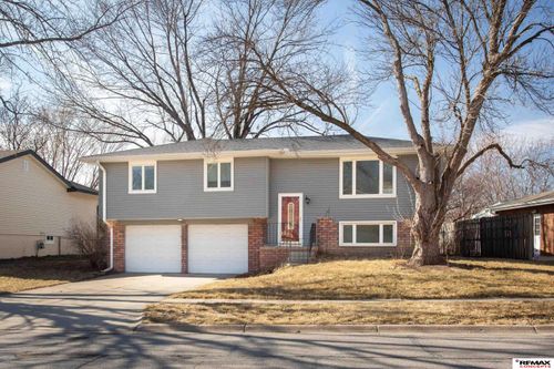 5111 S 30th Street, Lincoln, NE, 68516 | Card Image