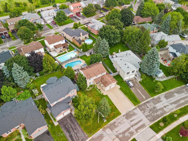 36 Laverock St, House other with 4 bedrooms, 3 bathrooms and 4 parking in Tottenham ON | Image 36