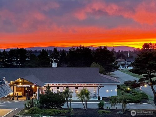 203-304 14th St Nw, Long Beach, WA, 98631-3841 | Card Image