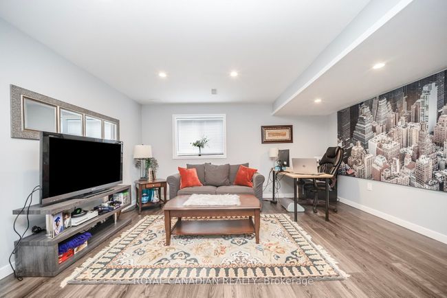 14 - 40 Dartmouth Gate, Condo with 3 bedrooms, 4 bathrooms and 1 parking in Hamilton ON | Image 38