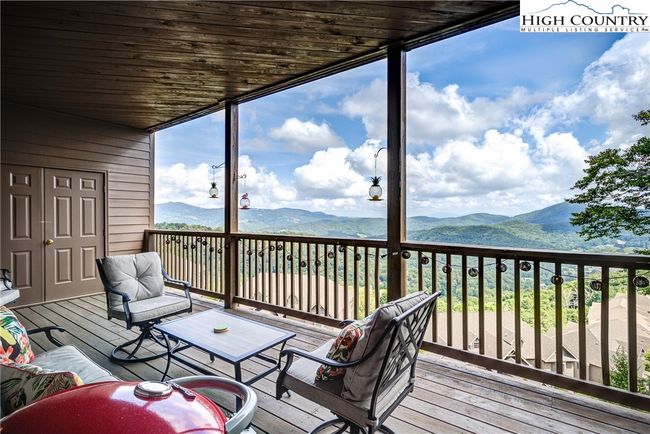 9D - 202 Pleasant Vw, Condo with 2 bedrooms, 2 bathrooms and null parking in Sugar Mountain NC | Image 17