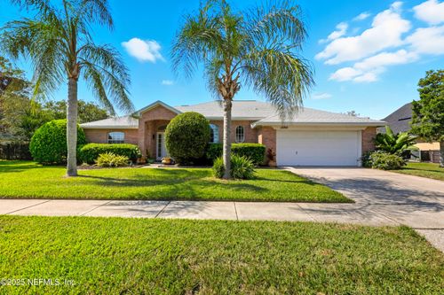 13093 Chets Creek Dr S, Jacksonville, FL, 32224-7425 | Card Image