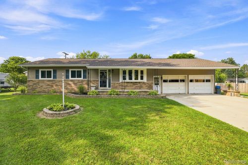 116 Clark Street, Yale, MI, 48097 | Card Image