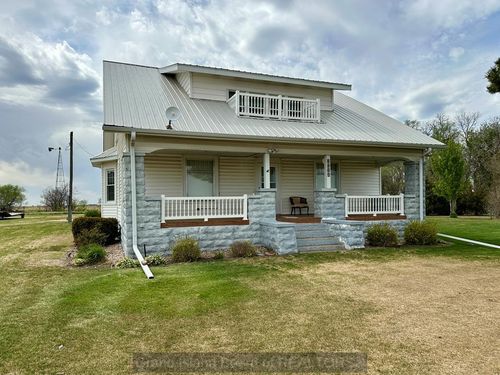 5850 S Schauppsville Rd, Wood River, NE, 68883-9415 | Card Image