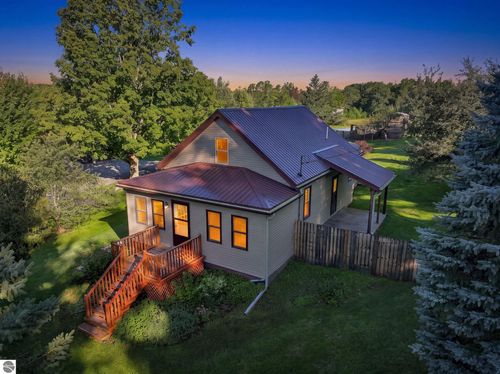 14398 15 Mile Road, Leroy, MI, 49655 | Card Image