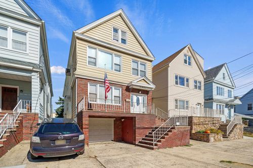 153 W 9th St, Bayonne, NJ, 07002-1358 | Card Image
