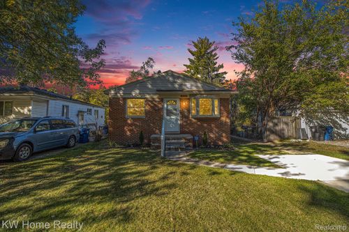 19783 Poinciana, Redford, MI, 48240-1653 | Card Image