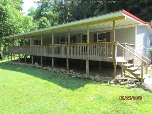 1464 Little Coal River Rd, Alum Creek, WV, 25003-9277 | Card Image