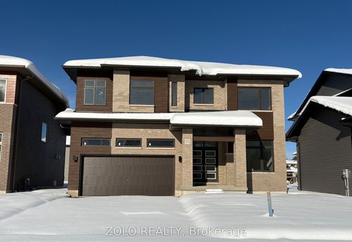 3172 Searidge Street, Severn, ON, L3V8R1 | Card Image