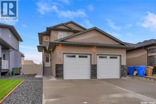 4237 Green Olive Way E, Regina, SK, S4V1P9 | Card Image